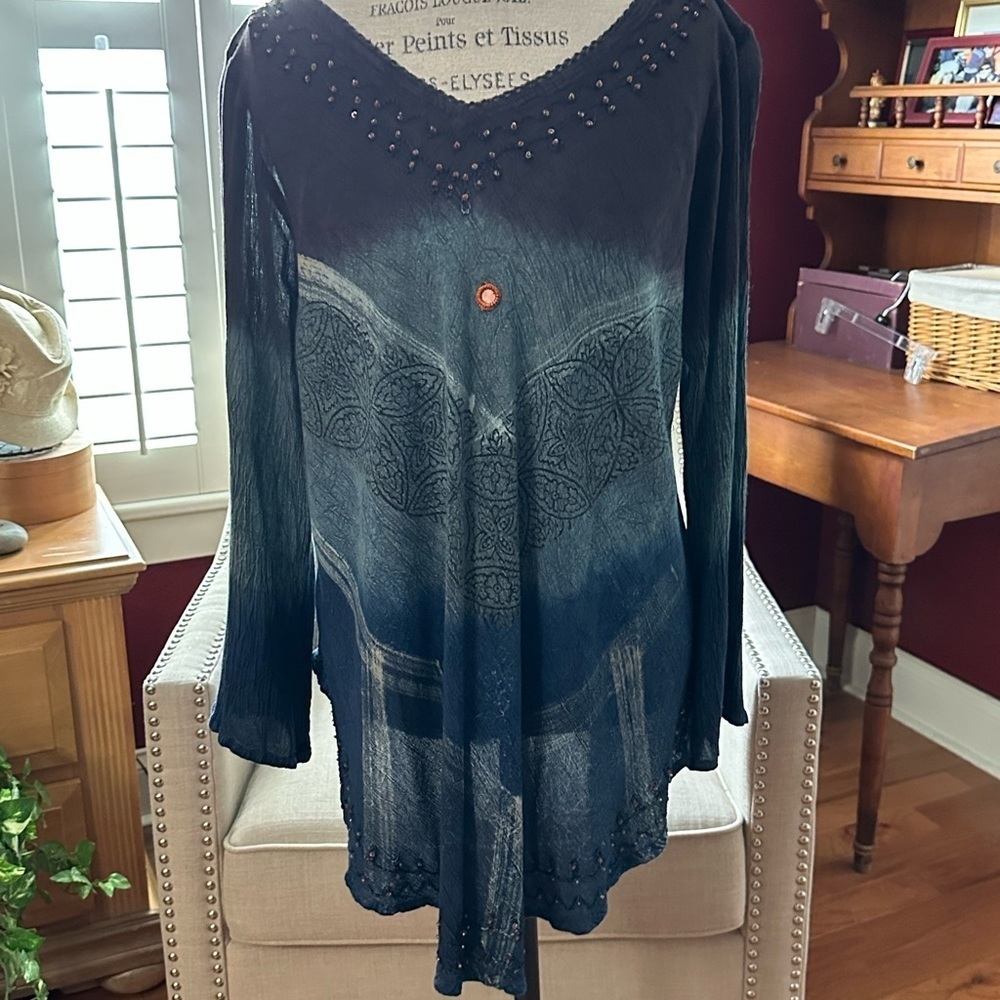 Chic Blue and Gray Women's Tunic - Picture 3 of 10